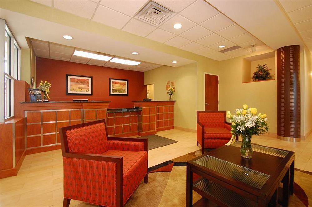 Best Western Airport Inn & Suites Cleveland Brook Park Interior foto