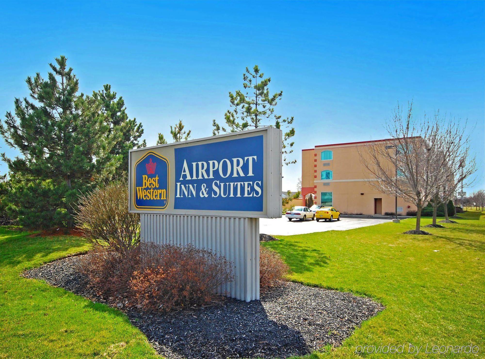 Best Western Airport Inn & Suites Cleveland Brook Park Exterior foto